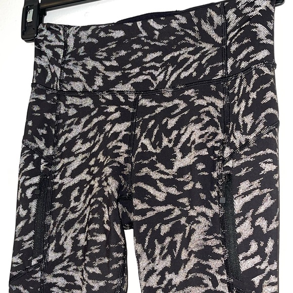 Athleta Rainer legging - Picture 3 of 11